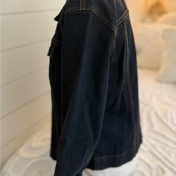 Dark Wash Denim Jacket with Classic Denim Style - Picture 7 of 8